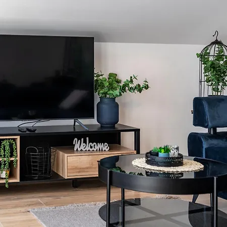 Apartment Lara